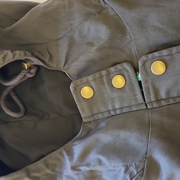 EDEN SOCIETY Women's Holly Contrast Hood Cargo  Jacket Dark Gray Utility - Picture 8 of 8